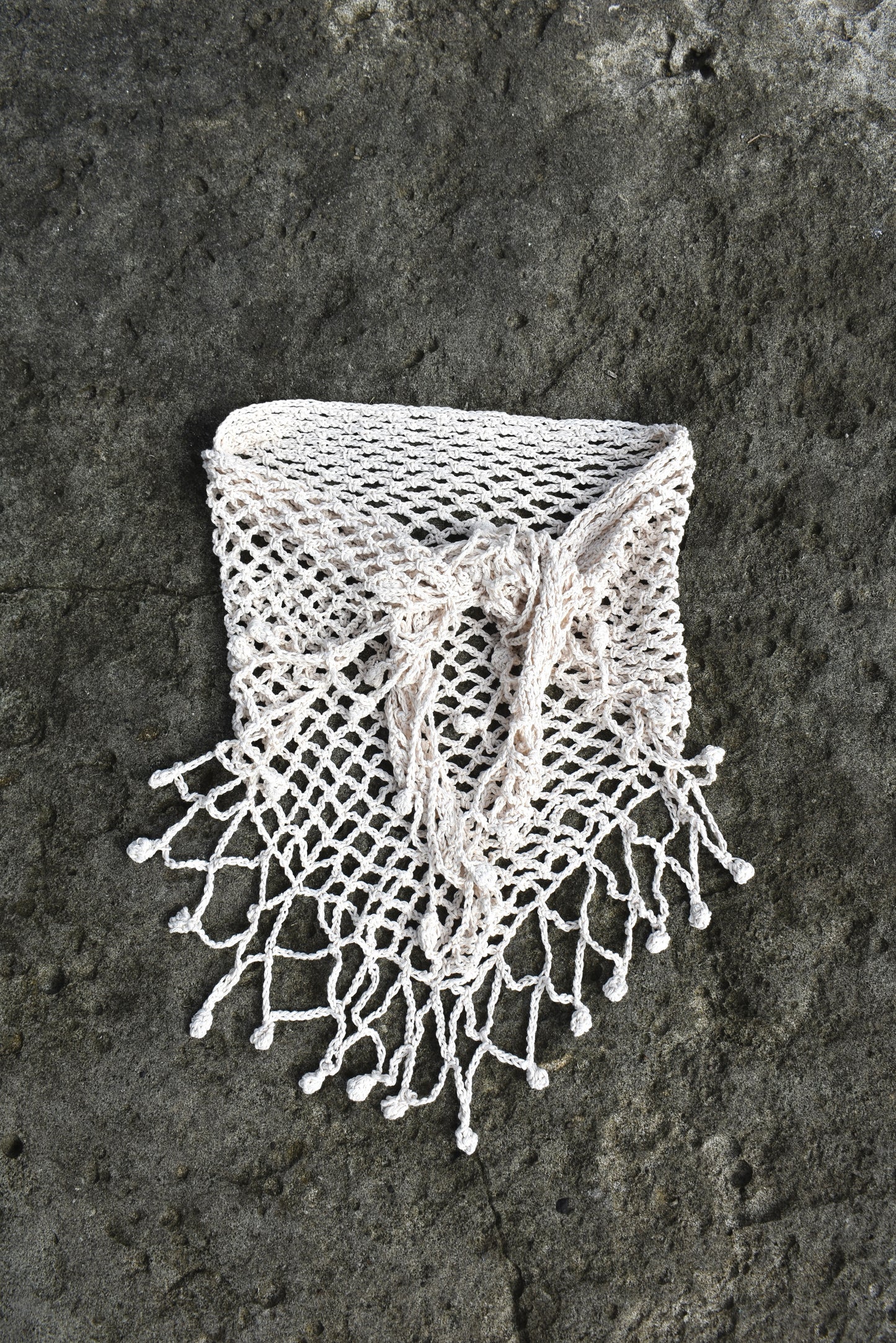 Pareo Crochet Cadeneta con flecos bolitas