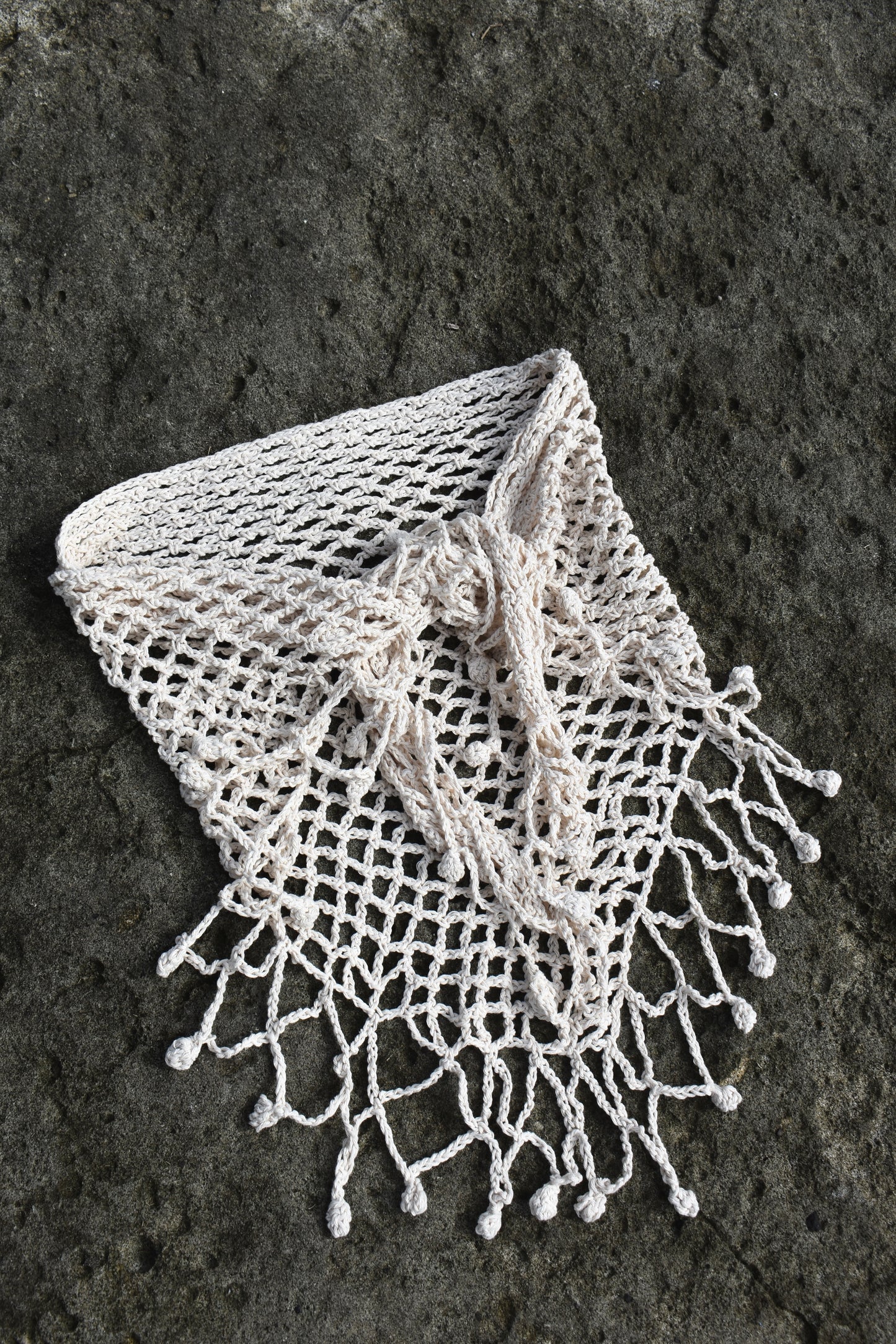 Pareo Crochet Cadeneta con flecos bolitas